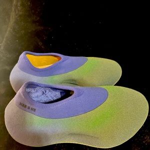 Yeezy knit RNR size 5